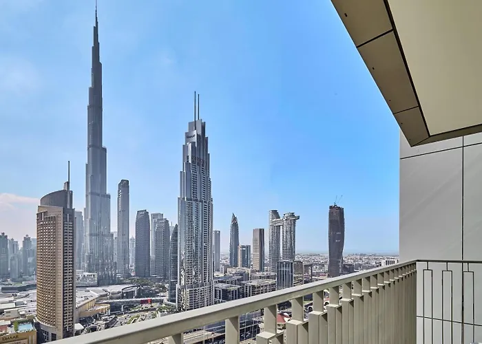 Luxe | 2Br | Burj Khalifa View | Dubai Mall Access