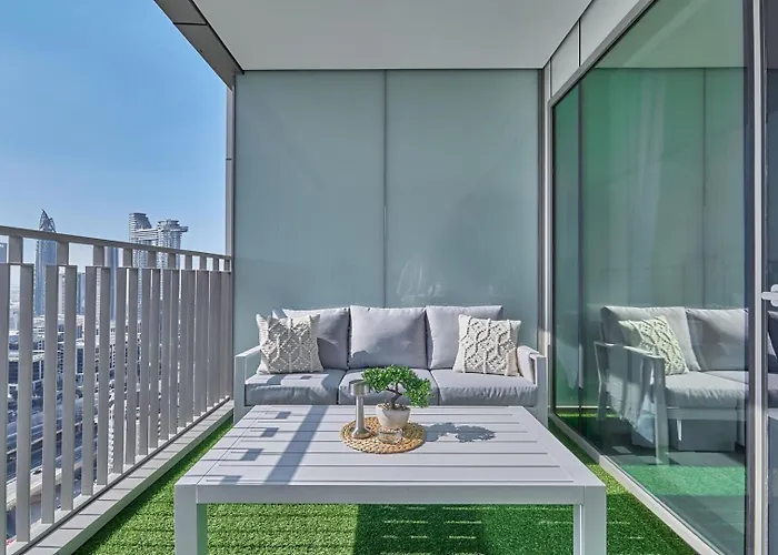 Luxe | 2Br | Burj Khalifa View | Dubai Mall Access